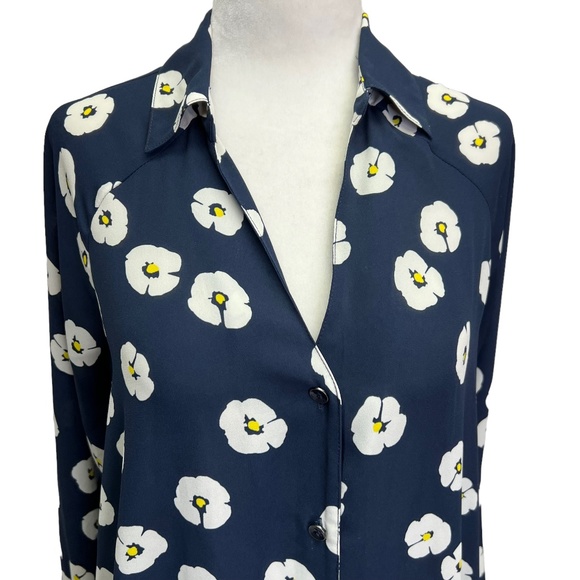 CAbi #5705 Navy Floral Button UP Blouse Size S - Picture 3 of 11